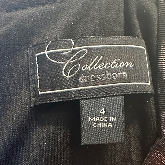 Elegant Black and Rose Gold Women's Dress - Picture 6 of 6